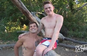 Amizade colorida gay entre os jovens safadinhos
