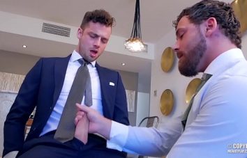 Videos de seco gay de homens de negócios safados