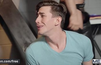 Passivo gay do xvideos dando seu cuzinho gostoso